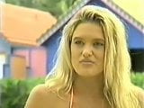 Victoria Pratt - hete bikini -fotoshoot uit de jaren 90 snapshot 4