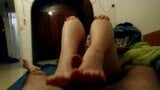 Footjob cumshot from my girlfriend snapshot 1