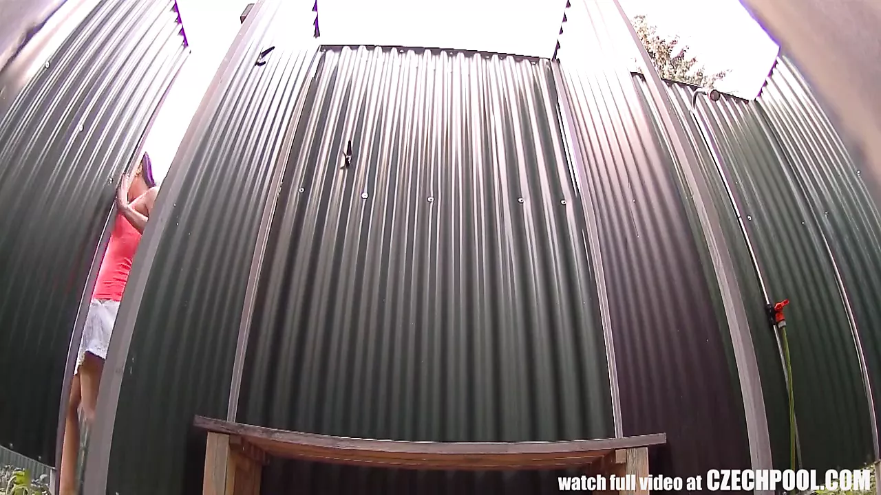 Public Poolsshower Voyeur, Free Amateur Porn bc | xHamster