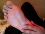 Straight guys feet on webcam #164 snapshot 2