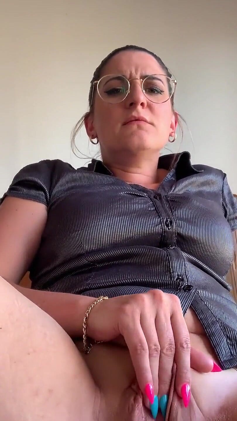 Making Myself Cum after Work: Amateur Amateur Porn feat. Princess Poppy by  FapHouse