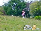 Masturbándose adolescente Ellie va sola snapshot 1