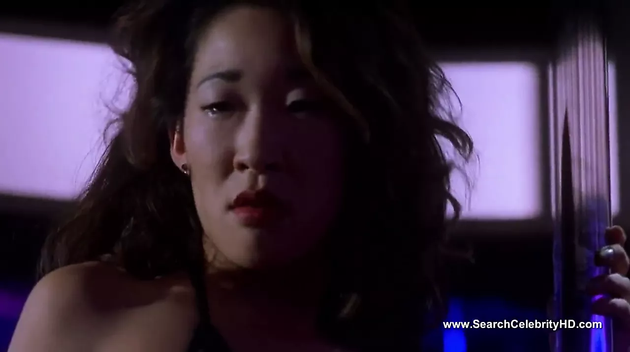 Sandra oh photoshoot