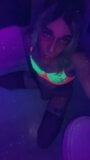 Il bel piccolo raver vuole il tuo cazzo snapshot 8