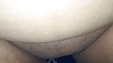 Desi bbw, mollige bhabhi wird von ihrem freund gefingert und gefickt teil 1 snapshot 5