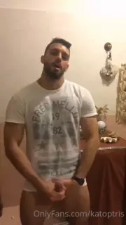 Fit as Fuck Croatian Lad Wanks and Cums: Gay Muscular Porn | xHamster