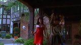 Pantat, pinggul & payudara Rose mcgowan snapshot 7