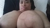 Tetas negras gigantes snapshot 1