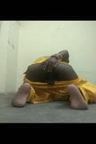 Desi bhabhi Grande culo crossdresser snapshot 5