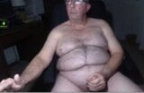 Opa komt klaar op webcam snapshot 13