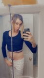 Tgirl muestra sus bragas snapshot 14