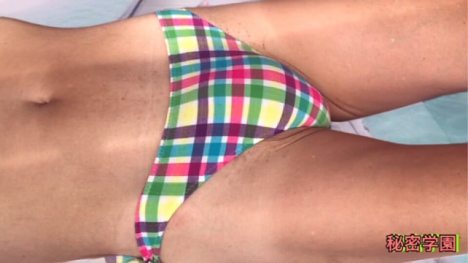 Onanerar med 💖 en levande sexig bikini Onani avrunkning Utlösning Hentai Secret Gakuen SecretGakuen