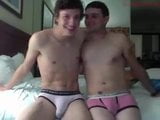 Caliente webcam pareja Sexo en cama snapshot 9