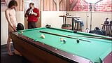 geile brunette veliert beim billiard und bekommt die kugel in die pussy snapshot 19