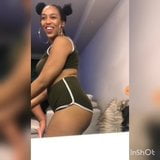 Caught That Ass TWERK on Live snapshot 6