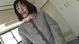 Makiko Nakane es una abuela asiática a la que le encanta poner la polla en su coño peludo snapshot 6