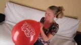 Leuk ballonmeisje snapshot 4