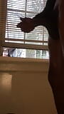 masturbation dans la salle de bain snapshot 13