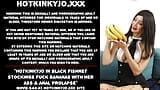 Hotkinkyjo в черных чулках-сеточках трахает бананы ее задницей и анальный пролапс snapshot 1