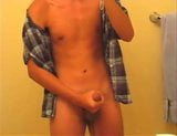 Sexy Latino Twink Cums snapshot 5