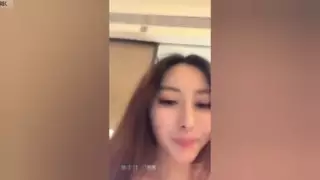 One Hotel Night with Chinese College Instagram Model: Mom Mom Porn ...