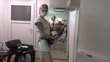 L'infermiera sadica martella il suo paziente con un enorme strap-on snapshot 1