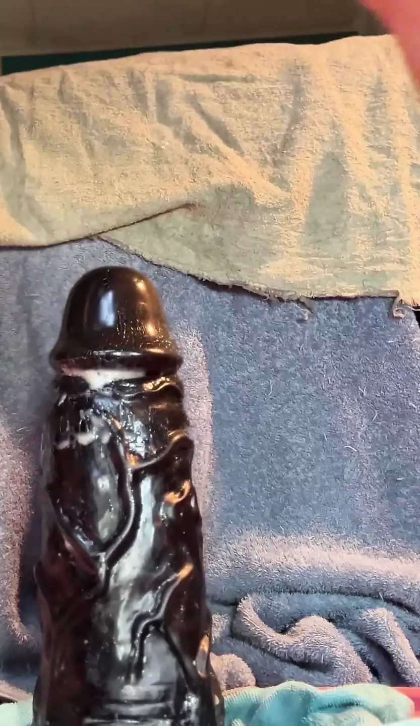 2つのヘルパーで私の穴を伸ばす
