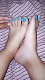 Pidiendo sexo a trave de mis pies snapshot 1