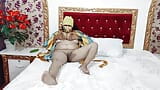 Makcik Pakistan seksi dengan Buah dada besar snapshot 7