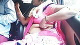 Conversation cochonne telugu, sexe en voiture, une tatie sexy dans un sari baise avec un chauffeur. Partie 1 snapshot 5