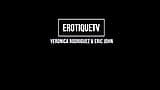 Erotique Entertainment - Veronica Rodriguez et Eric John, talons hauts, bas sheeraux et squirt, font l’amour sur ErotiqueTVLive snapshot 1