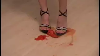 Schiacciare i piedi | xHamster