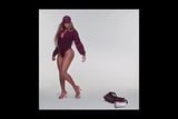 Beyonce moaning and showing her phat booty snapshot 2