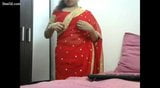 Indian BBW Showing Her Big Boobs To Boy Friend snapshot 1