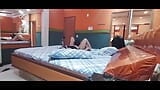 geiles hottie ging in den motel, um neckt zu werden snapshot 4