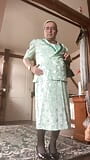 In bourgeois vintage outfit snapshot 5