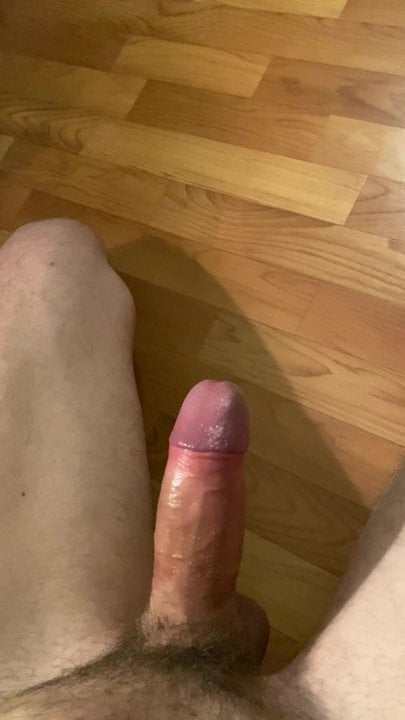 바닥에 오일 바르는 독일 포경