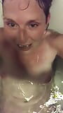 Hot, sweaty and horny in the bath snapshot 4