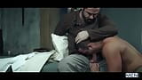 UOMINI - Un'avventura galattica in una parodia guerre stellari steamy con Jessy Ares e Luke Adams snapshot 4