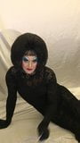 Drag queen, salope, commence sa webcam avec un maître! snapshot 5