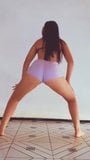 MORENA DANCANDO DE SHORTINHO snapshot 4