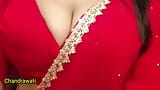 Hot Indian Babe Cleavage Close-up snapshot 4