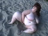 Ssbbw Zazie Jeanette op het strand snapshot 14