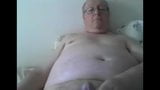 Nonno sborra in webcam snapshot 4