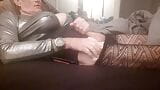 Want in fishnet pantyhose. snapshot 15