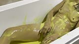 Gunge orgasm in the bath snapshot 13