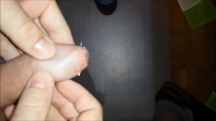 Nadel 2 mal durch Vorhaut