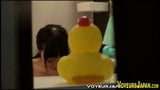 Japonesa adolescente enjabonando su coño snapshot 18