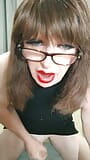 Tranny secretary wanks her cock snapshot 9