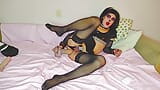 Crossdresser con un maquillaje snapshot 5